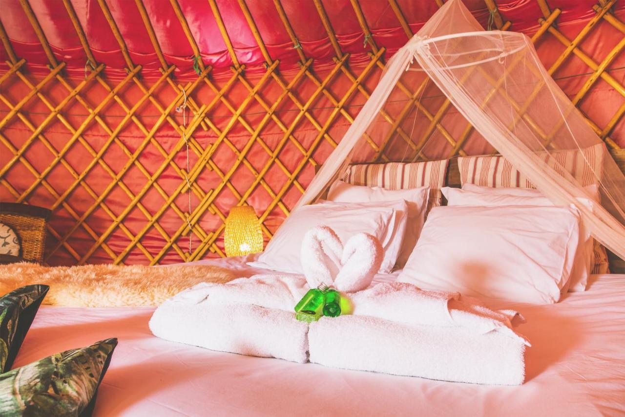 Finca De Arrieta Village - Yurts And Stone Cottages - Shared Pool - Walking Distance To Arrieta Beach - Eco Friendly Tabayesco Exterior foto